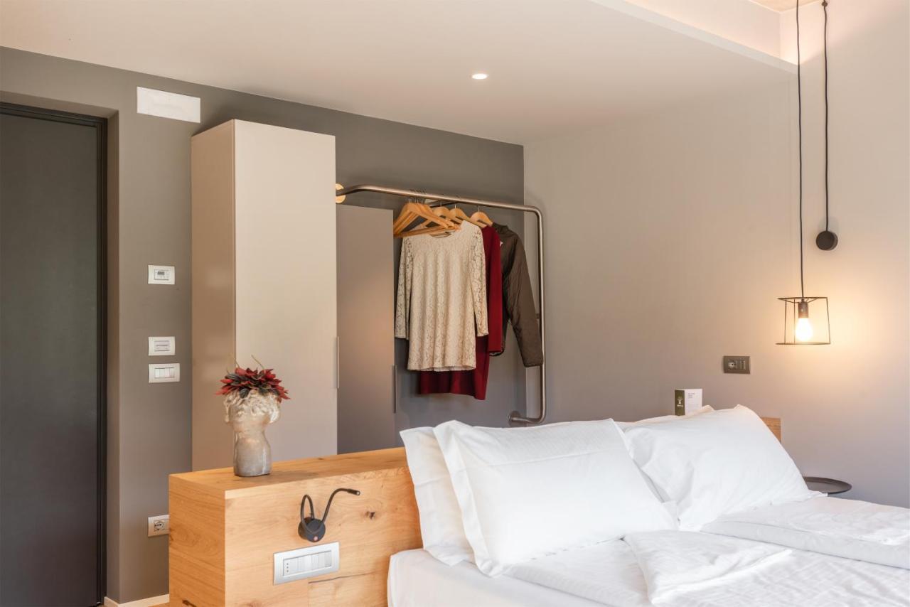 Oleeva Garda Living - Adults Only Bed & Breakfast ริวาเดลการ์ดา ภายนอก รูปภาพ